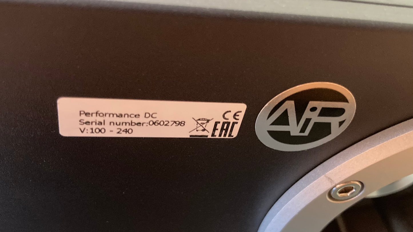 Clearaudio Performance DC Certified Pre-Owned SOLD