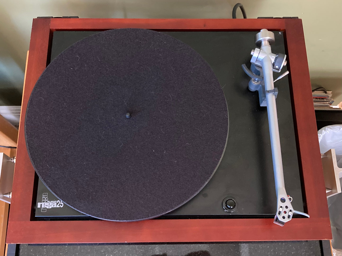 Rega Planar 25 Pre-Owned