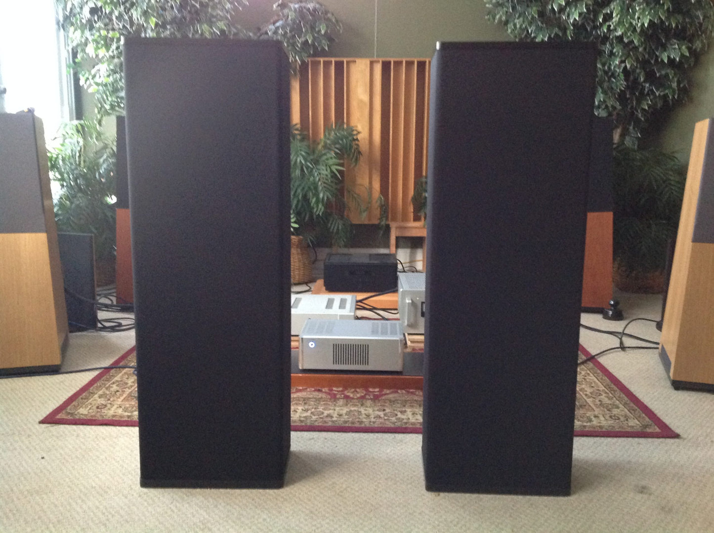 Vandersteen 3A Signature Speakers PRE-OWNED