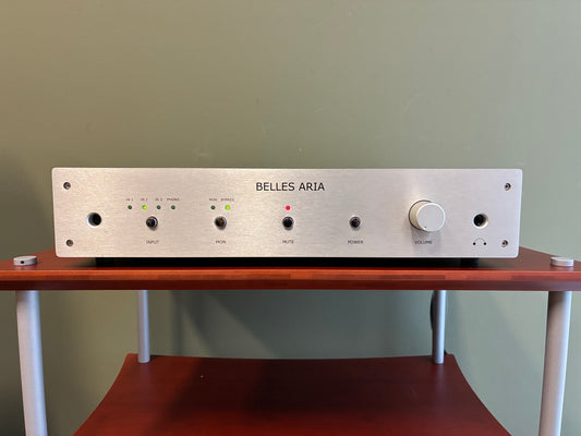 Aria preamplifier