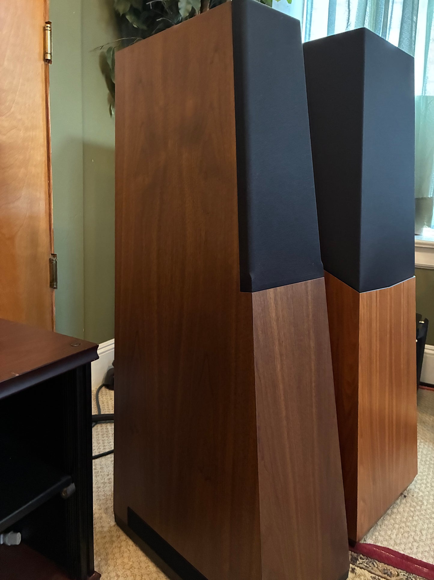 Vandersteen Quatro Pre-Owned