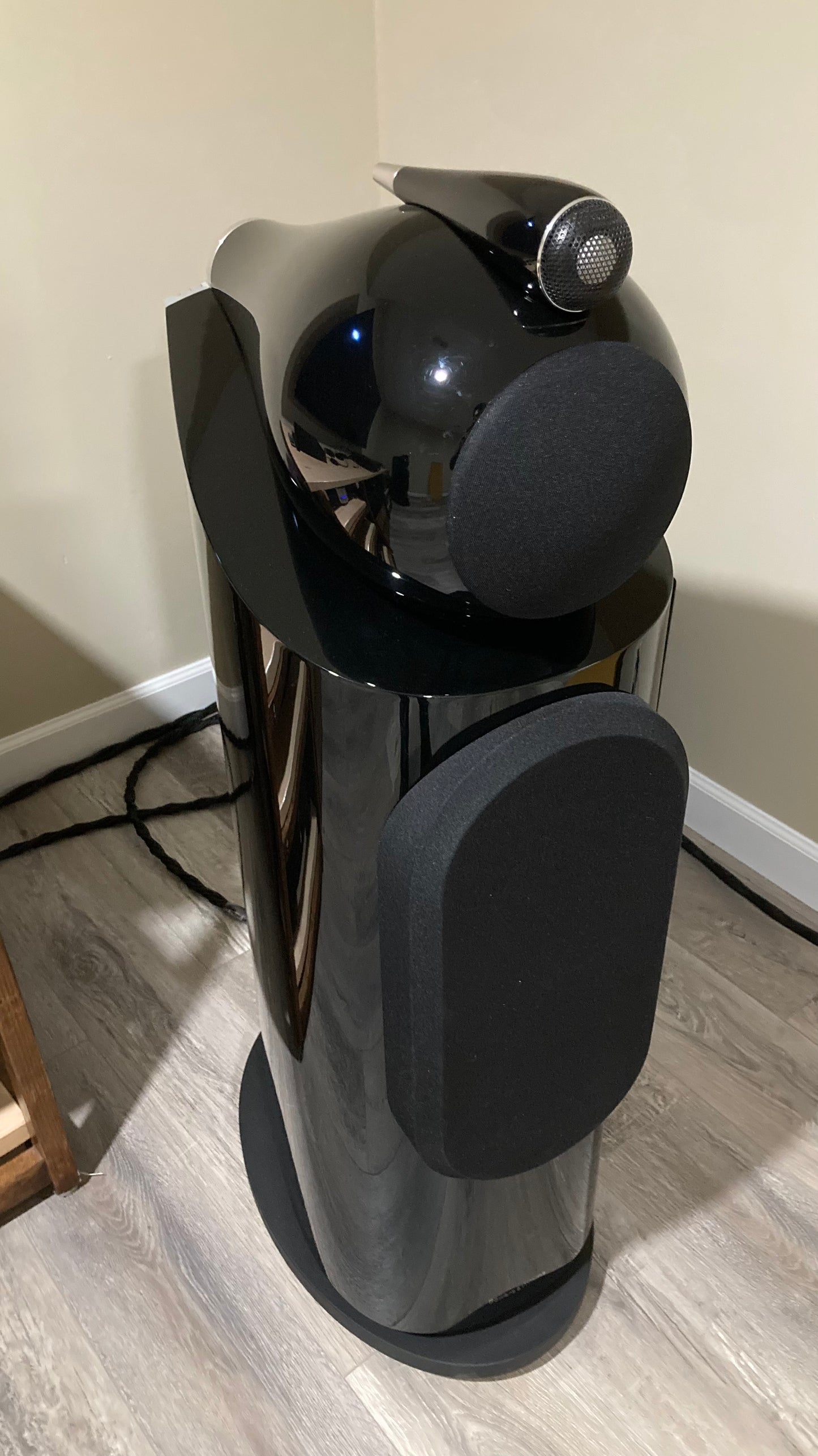 Bowers & Wilkins 802 D3 Pre-Owned SOLD