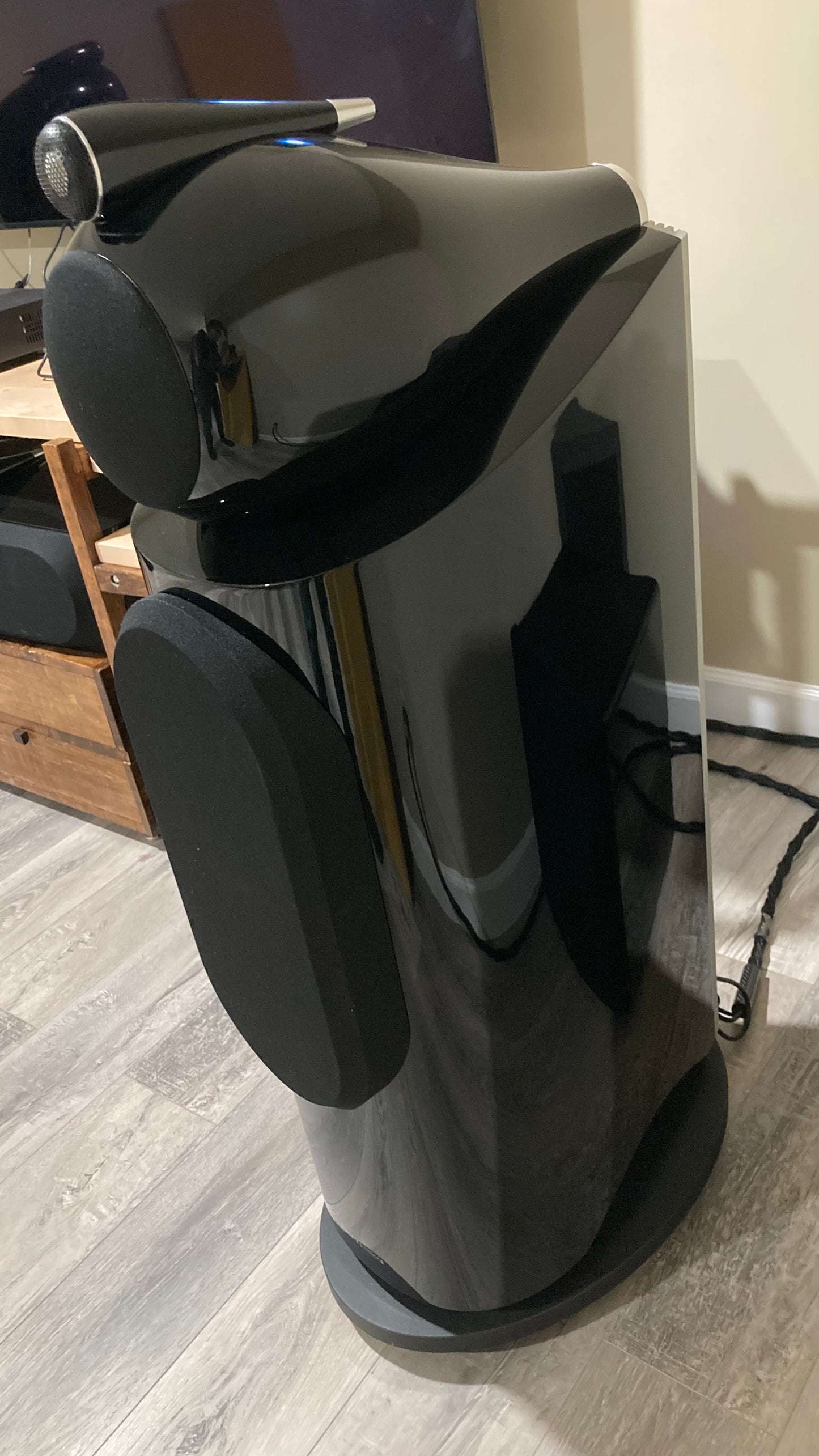 Bowers & Wilkins 802 D3 Pre-Owned SOLD