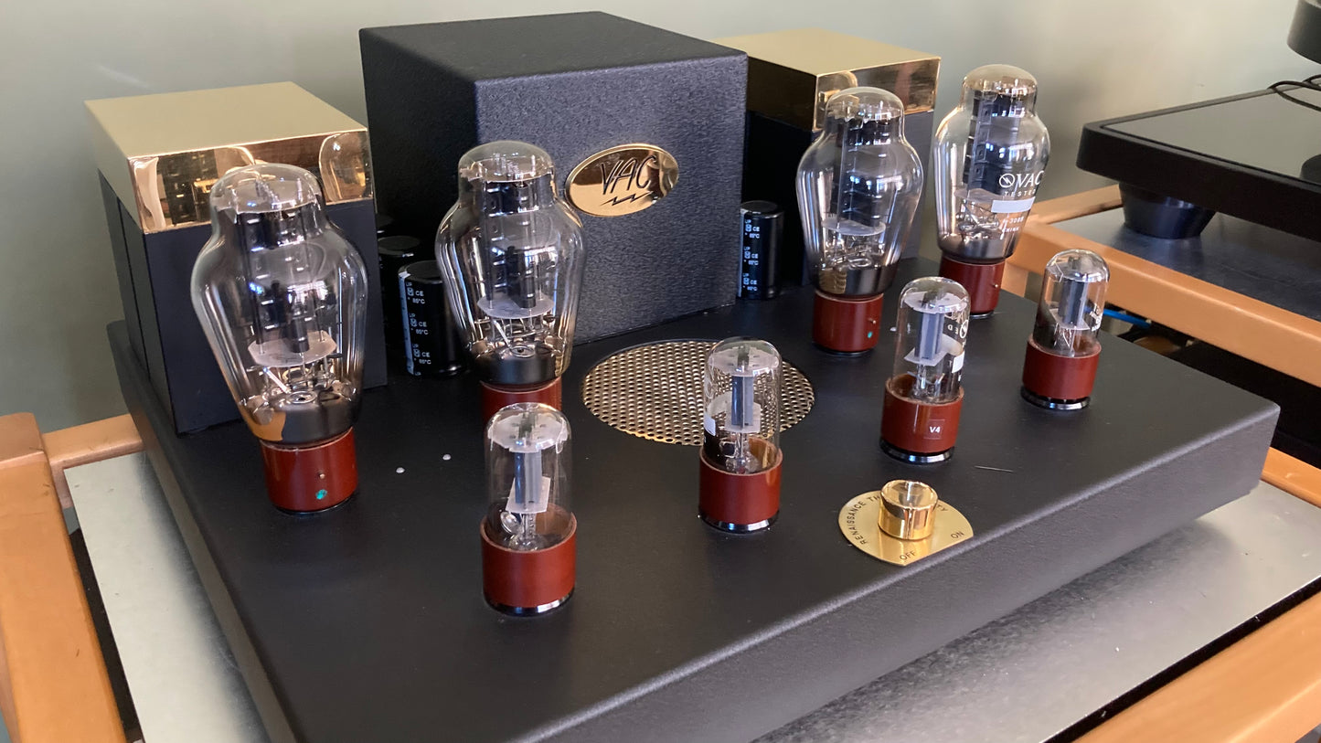 VAC Renaissance Thirty/Thirty Pre-Owned SOLD