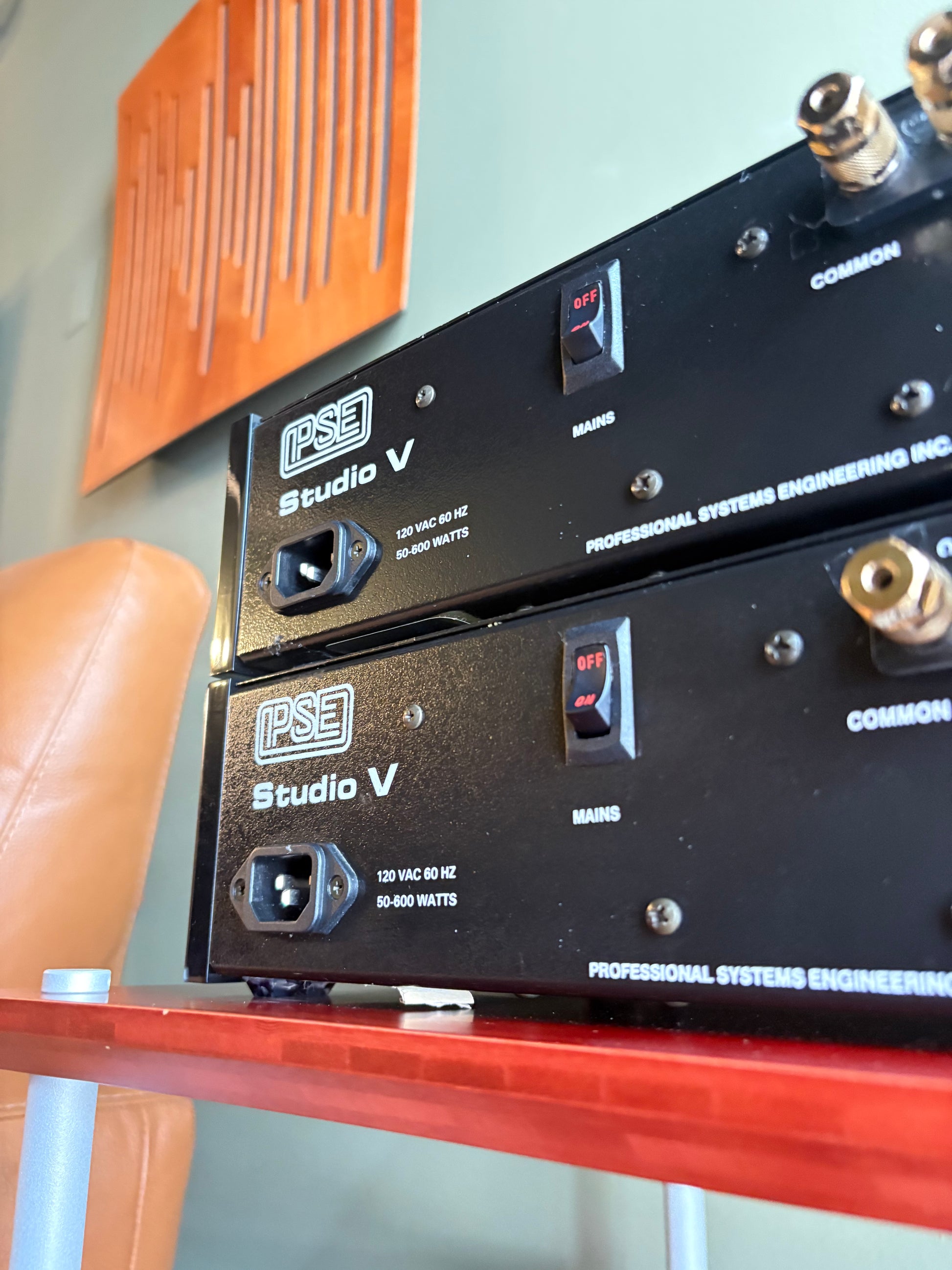PSE Studio V