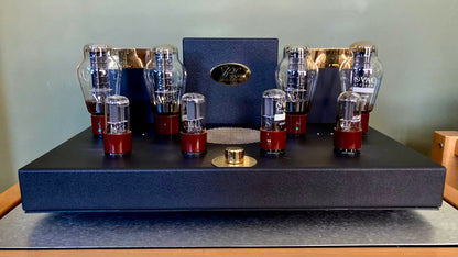 VAC Renaissance Thirty/Thirty Pre-Owned SOLD